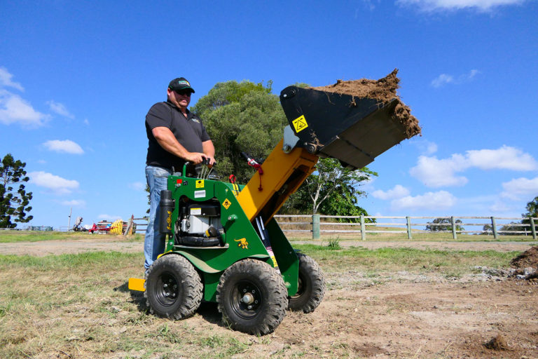 Kanga Loaders 2 Series Wheel Mini Digger