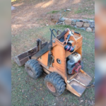 Vintage Jaden mini Loader behind